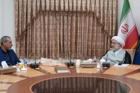 دیدار رئیس مجتمع فرهنگی کوثر ترکیه با آیت الله دکتر عباسی