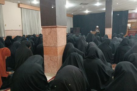 امام هادی(ع) الگویی کامل در حوزه معرفت و عمل است