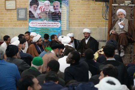 اعتکاف فرصتی برای محاسبه نسبت انسان با خالق عالم است