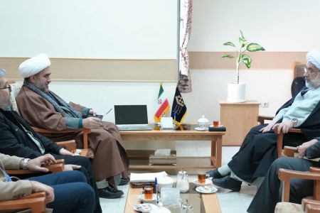 دیدار مدیر موسسه مرفا الکلمة للحوار و التاصيل الاسلامي لبنان با رئیس المصطفی