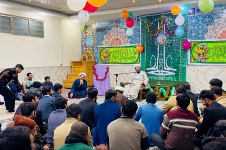 جشن میلاد امام علی(ع) در جمع طلاب اقامتگاه های حکیمیه و نوریه