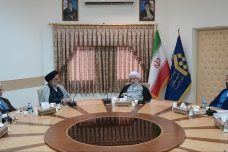 گفتمان مقاومت از شاخصه های اصلی انقلاب اسلامی است