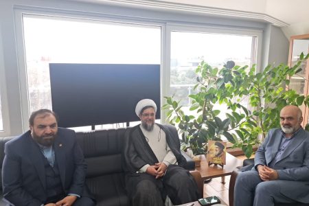 بازدید رئیس مرکز اسلامی هامبورگ از نمایندگی جامعةالمصطفی در ترکیه