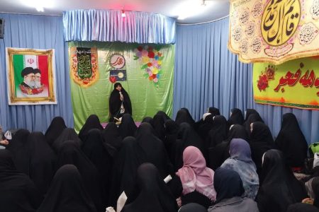 جشن نیمه شعبان و دهه فجر در آموزشگاه حضرت فاطمه(س)