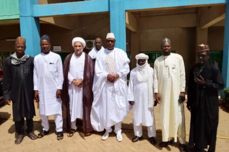 بازدید رئیس انجمن‌های اسلامی نیجر از دانشگاه جامعةالمصطفی