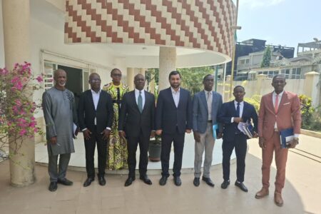 بازدید نمایندگان سازمان حقوق بشر ساحل عاج از نمایندگی جامعةالمصطفی