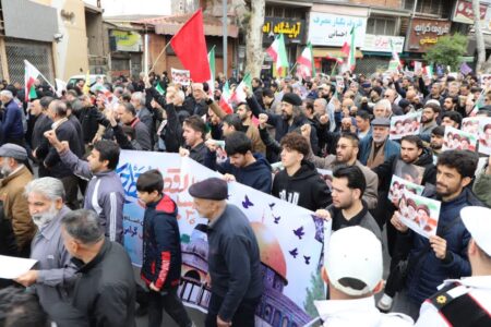 حضور طلاب نمایندگی گلستان در راهپیمایی روز جهانی قدس