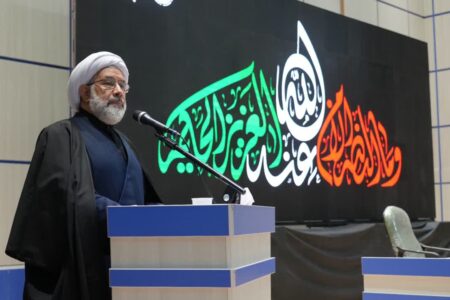 حضور حماسی مردم بُرنده ترین سلاح علیه دشمن است