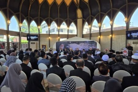 بزرگداشت اربعین شهادت رهبر معظم انقلاب در بانکوک