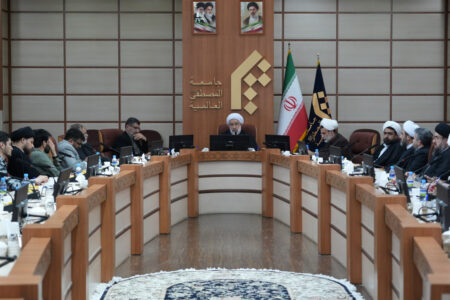 ملت ایران صفحه جدیدی در تاریخ بشر گشود