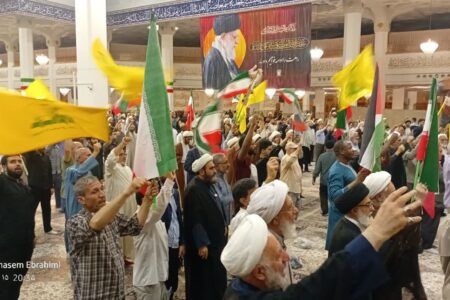تجمع حوزویان در اعتراض به جنایت و شکنجه و سلب تابعیت علمای بحرین