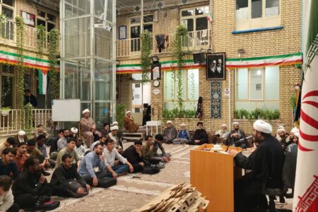 جشن تکریم معلم در مدرسه مبارکه مرعشیه