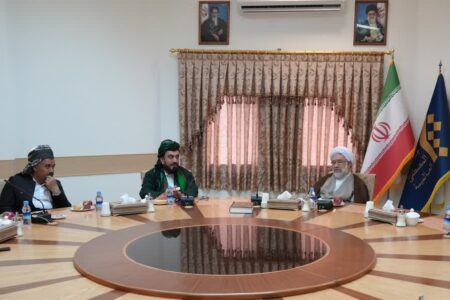 دیدار جمعی از فعالان فرهنگی و علمای اقلیم کردستان عراق با آیت الله عباسی